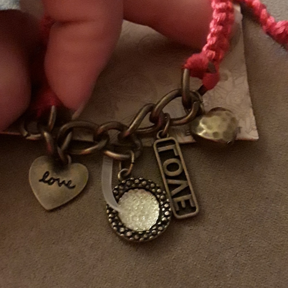 American Rag bracelet - Picture 3 of 3